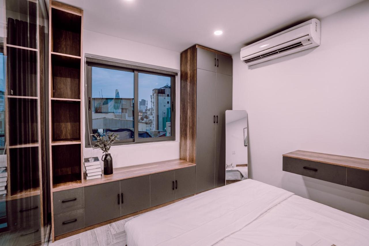 Mint Hotel Bui Vien Q1 ホーチミン市 エクステリア 写真