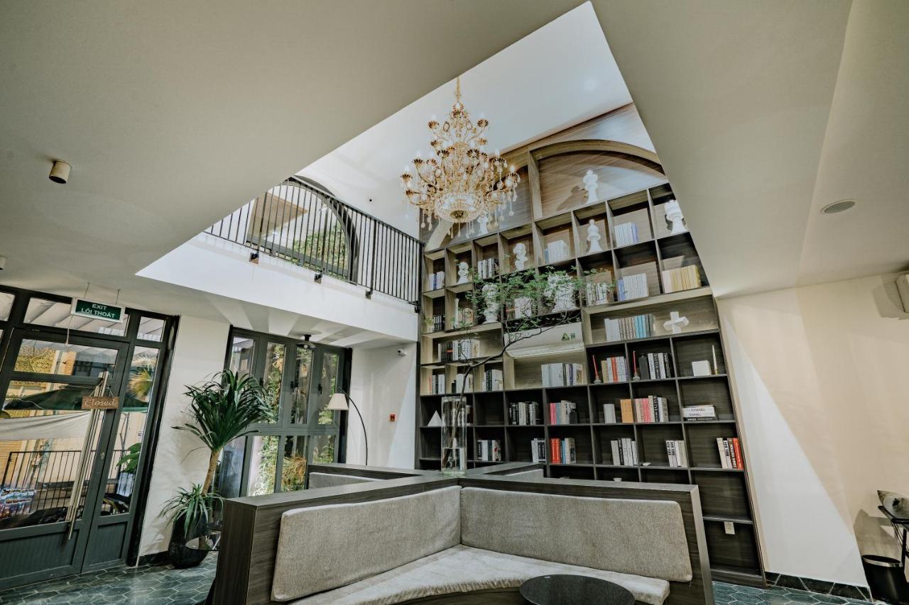 Mint Hotel Bui Vien Q1 ホーチミン市 エクステリア 写真