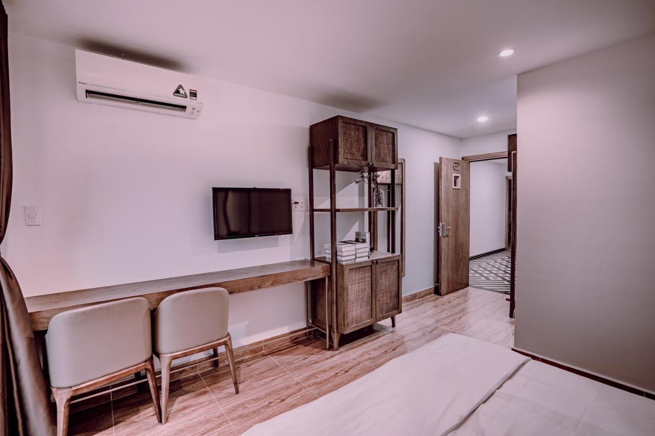 Mint Hotel Bui Vien Q1 ホーチミン市 エクステリア 写真