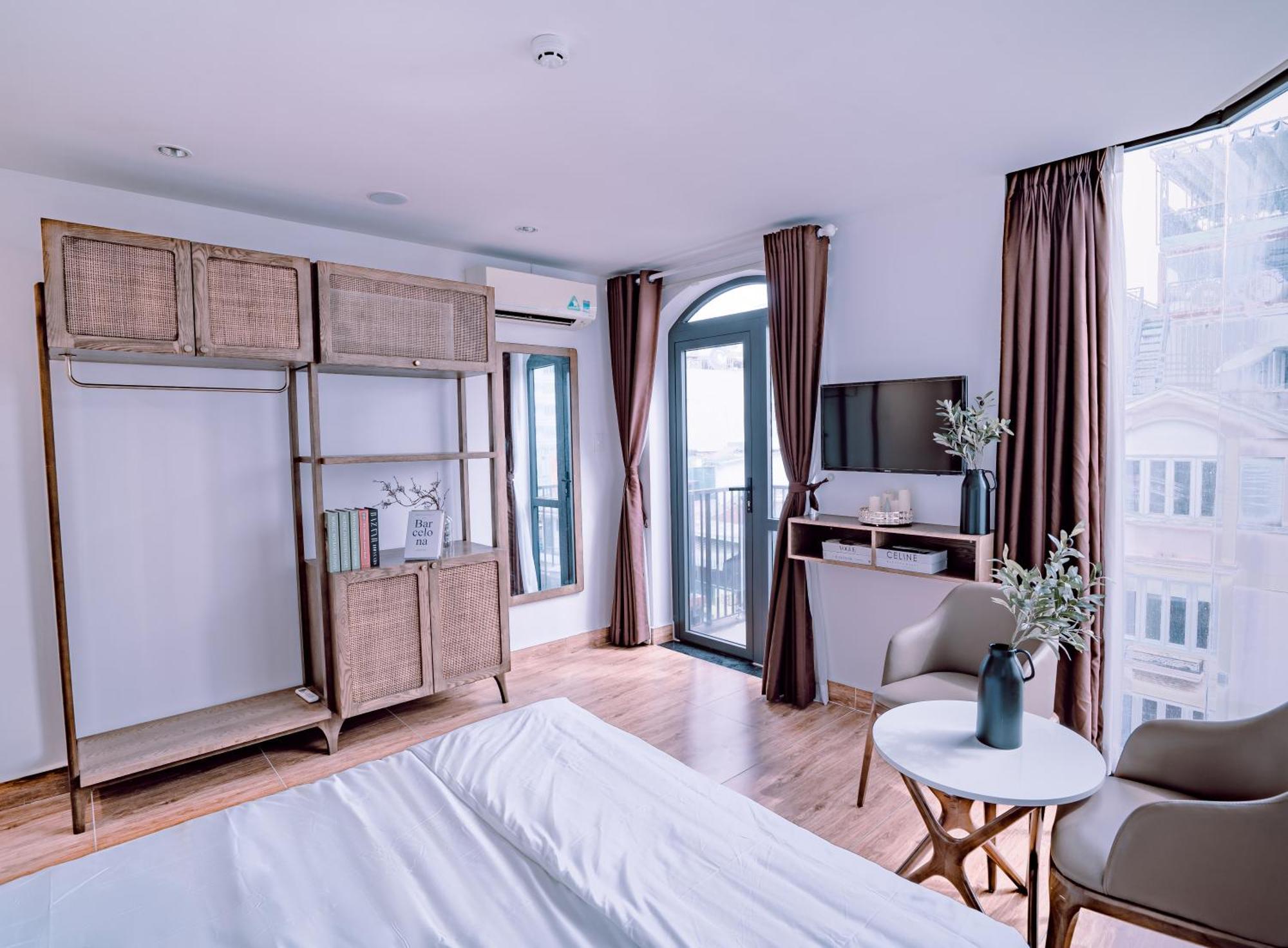 Mint Hotel Bui Vien Q1 ホーチミン市 エクステリア 写真